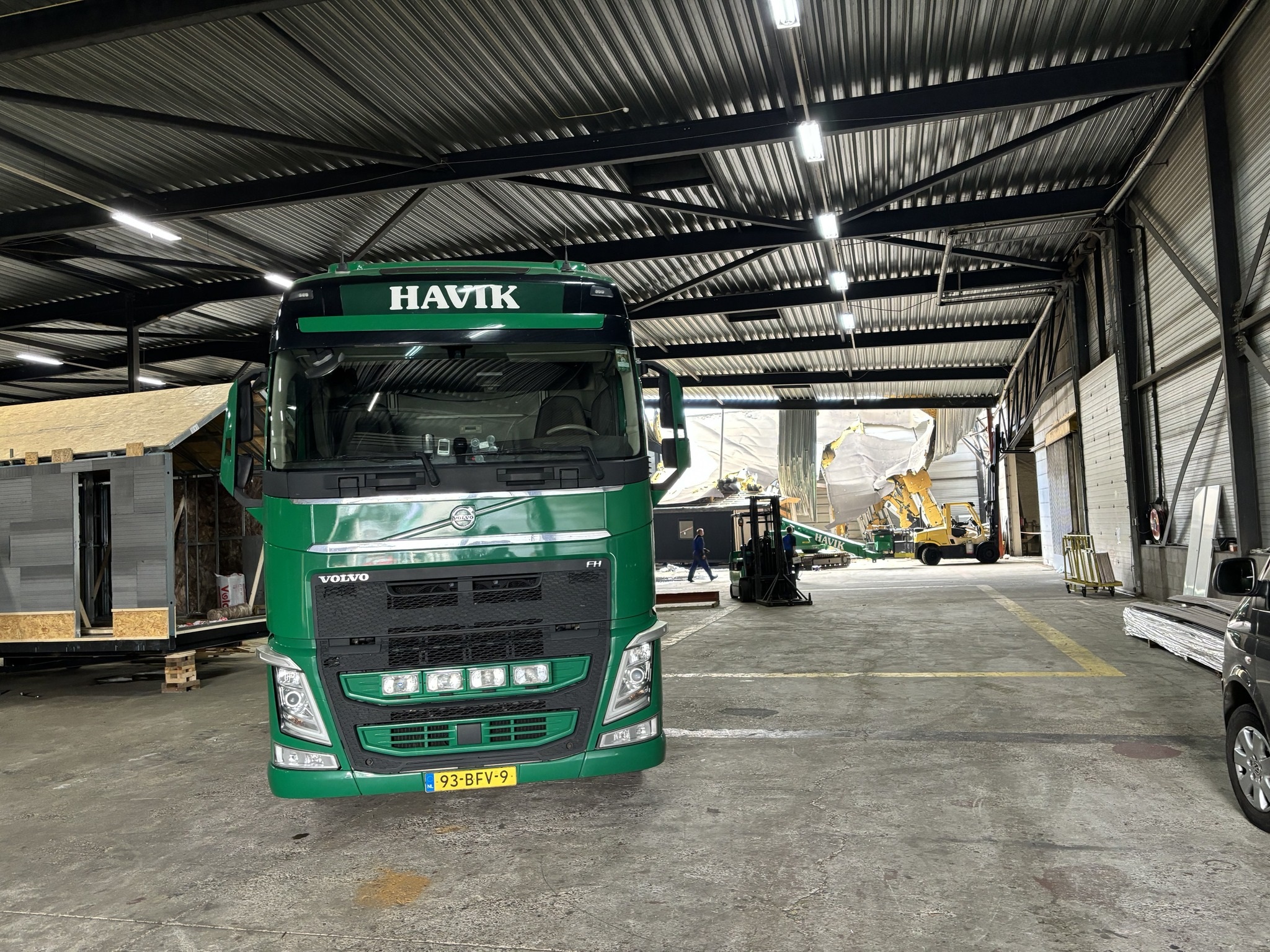 Havik helpt bij instortingsgevaar in Zaandam