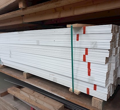 Koplat Multiplex Gegrond 13x45mm – 2100mm lang